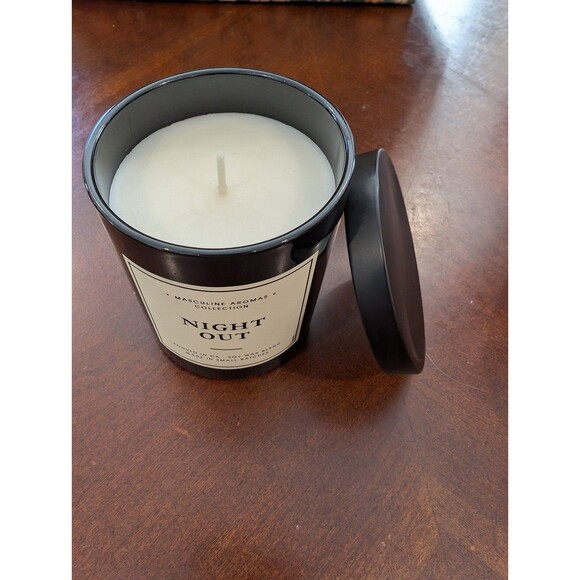 Leoben Co Night Out Single Wick Candle - Picture 5 of 5